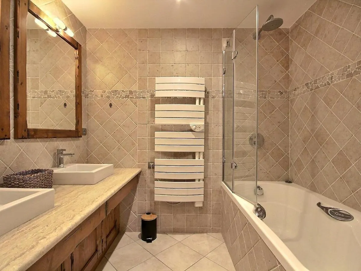 Magnifique Appartement Haut De Gamme Avec Cheminee Et Parkings Couverts - Fr-1-455-228 La Plagne-Tarentaise